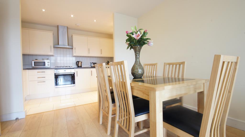 אנפילד Lodge Drive Serviced Apartments מראה חיצוני תמונה