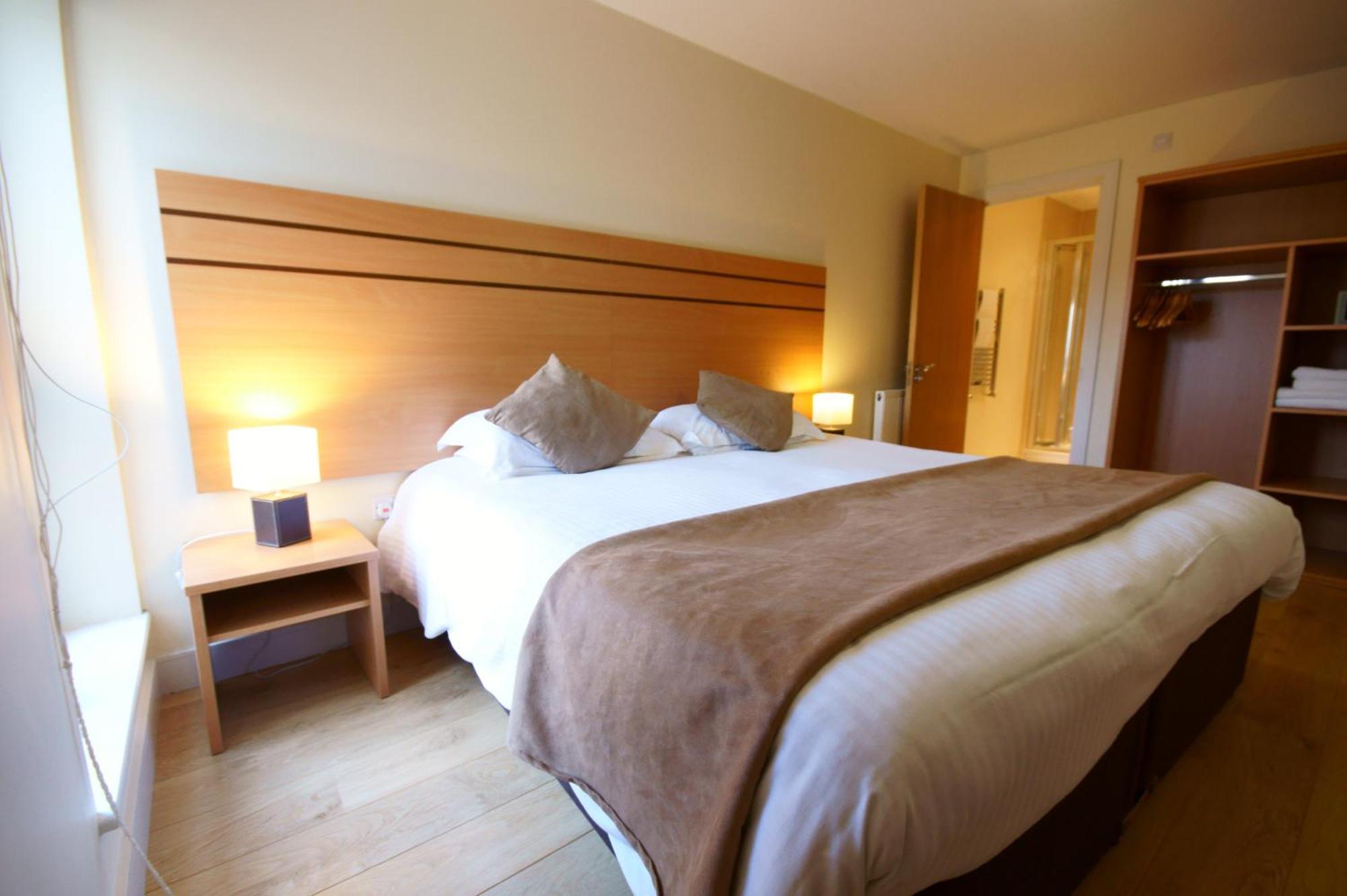 אנפילד Lodge Drive Serviced Apartments חדר תמונה