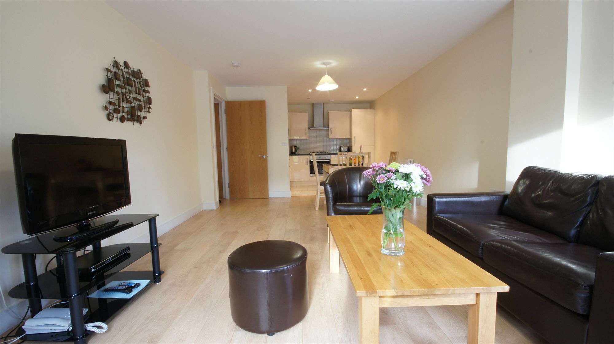אנפילד Lodge Drive Serviced Apartments מראה חיצוני תמונה